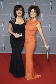 Birgit Schrowange und Isabel Varell bei der Verleihung des Deutschen Fernsehpreises 2016 in den Düsseldorfer Rheinterrassen. Düsseldorf, 13.01.2016 Foto:xS.xGabschx xFuturexImage