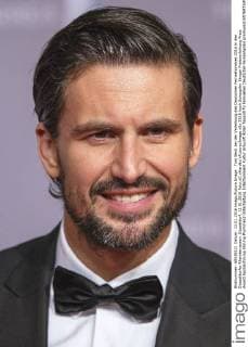 Tom Beck bei der Verleihung des Deutschen Fernsehpreises 2016 in den Düsseldorfer Rheinterrassen. Düsseldorf, 13.01.2016 Foto:xC.xHardtx xFuturexImage
