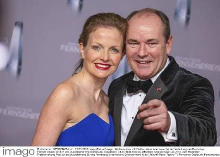Wolfram Kons mit Ehefrau Alexa Apermann bei der Verleihung des Deutschen Fernsehpreises 2016 in den Düsseldorfer Rheinterrassen. Düsseldorf, 13.01.2016 Foto:xC.xHardtx xFuturexImage