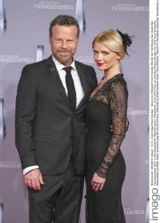 Jenke von Wilmsdorff mit Freundin Mia bei der Verleihung des Deutschen Fernsehpreises 2016 in den Düsseldorfer Rheinterrassen. Düsseldorf, 13.01.2016 Foto:xC.xHardtx xFuturexImage