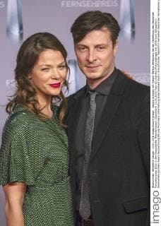 Jessica Schwarz mit Freund Markus Selikovsky bei der Verleihung des Deutschen Fernsehpreises 2016 in den Düsseldorfer Rheinterrassen. Düsseldorf, 13.01.2016 Foto:xC.xHardtx xFuturexImage