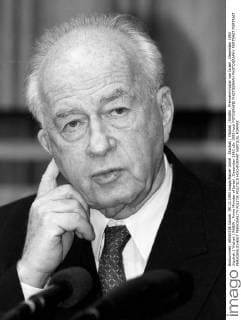 Jitzchak ( Yitzhak ) RABIN , Premierminister von Israel , Dezember 1993 Jitzchak ( Yitzhak ) RABIN , Prime Minister of Israel , December 1993