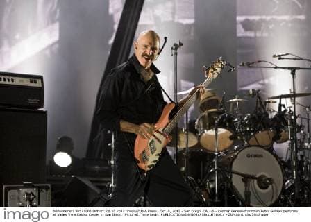 Oct. 8, 2012 - San Diego, CA, US - Former Genesis frontman Peter Gabriel performs at Valley View Casino Center in San Diego. .Pictured: Tony Levin. - ZUMAkn1