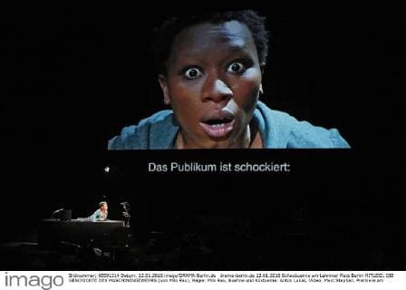 drama-berlin.de 12.01.2016 Schaubuehne am Lehniner Platz Berlin MITLEID. DIE GESCHICHTE DES MASCHINENGEWEHRS (von Milo Rau), Regie: Milo Rau, Buehne und Kostueme: Anton Lukas, Video: Marc Stephan, Premiere am 16.01.2016. Szene mit Consolate Siperius. Schaubuehne am Lehniner Platz Berlin COMPASSION. THE HISTORY OF THE MACHINE GUN by Milo Rau, directed by Milo Rau, stage and costumes design Anton Lukas, video screens Marc Stephan, opening January 16, 2016. Scene with Consolate Siperius. Barbara Braun drama-berlin.de