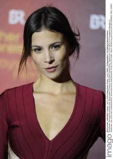 Aylin TEZEL (Schauspelerin) ,Einzelbild,angeschnittenes Einzelmotiv,Portraet,Portrait,Porträt. Bayerischer Filmpreis 2016-Red Carpet,Roter Teppich,am 15.01.2016 im Prinzregententheater in Muenchen.