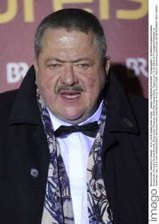Joseph HANNESSCHLAEGER (Schauspieler) ,Einzelbild,angeschnittenes Einzelmotiv,Portraet,Portrait,Porträt, Bayerischer Filmpreis 2016-Red Carpet,Roter Teppich,am 15.01.2016 im Prinzregententheater in Muenchen.