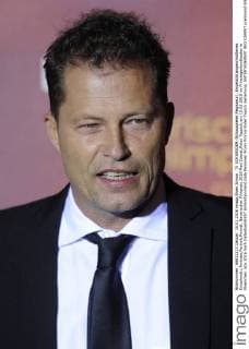 Til SCHWEIGER (Schauspieler,Regisseur), Einzelbild,angeschnittenes Einzelmotiv,Portraet,Portrait,Porträt. Bayerischer Filmpreis 2016-Red Carpet,Roter Teppich,am 15.01.2016 im Prinzregententheater in Muenchen.