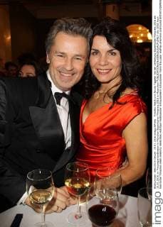 Timothy Paech und Nicola Tiggeler bei der Verleihung Bayerischer Filmpreis 2016 am 15.01.2016 im Prinzregententheater in München Bayerischer Filmpreis 2016 in Muenchen 