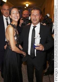Til Schweiger mit Freundin Marlene Shirley bei der Verleihung des Bayerischen Filmpreises 2015 im Prinzregententheater. München, 15.01.2016 Foto:xS.xGabschx xFuturexImage
