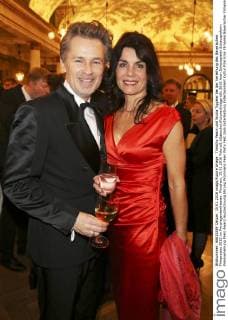 Timothy Peach und Nicola Tiggeler bei der Verleihung des Bayerischen Filmpreises 2015 im Prinzregententheater. München, 15.01.2016 Foto:xS.xGabschx xFuturexImage