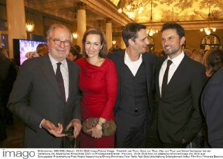 Friedrich von Thun, Gioia von Thun, Max von Thun und Simon Verhoeven bei der Verleihung des Bayerischen Filmpreises 2015 im Prinzregententheater. München, 15.01.2016 Foto:xS.xGabschx xFuturexImage