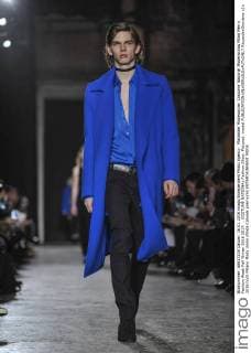 Mailänder Modewoche: Costume National Modenschau Milan Men s Fashion Week Fall Winter 2016 2017. . COSTUME NATIONAL Fashion Show. Pictured: model  RiccardoxGiordano