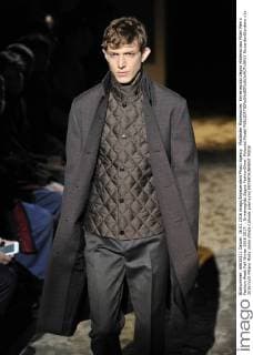 Mailänder Modewoche: Ermenegildo Zegna Modenschau Milan Men s Fashion Week Fall Winter 2016 2017. . Ermenegildo Zegna FashionShow. Pictured:Model  RiccardoxGiordano