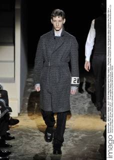 Mailänder Modewoche: Ermenegildo Zegna Modenschau Milan Men s Fashion Week Fall Winter 2016 2017. . Ermenegildo Zegna FashionShow. Pictured:Model  RiccardoxGiordano