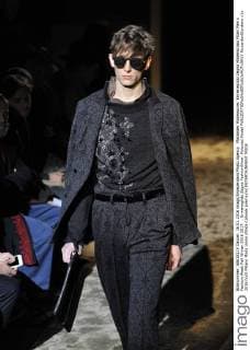 Mailänder Modewoche: Ermenegildo Zegna Modenschau Milan Men s Fashion Week Fall Winter 2016 2017. . Ermenegildo Zegna FashionShow. Pictured:Model  RiccardoxGiordano