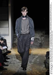 Mailänder Modewoche: Ermenegildo Zegna Modenschau Milan Men s Fashion Week Fall Winter 2016 2017. . Ermenegildo Zegna FashionShow. Pictured:Model  RiccardoxGiordano