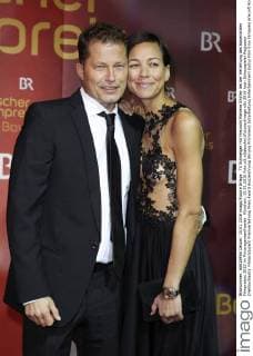 Til Schweiger mit Freundin Marlene Shirley bei der Verleihung des Bayerischen Filmpreises 2015 im Prinzregententheater. München, 15.01.2016 Foto:xS.xGabschx xFuturexImage