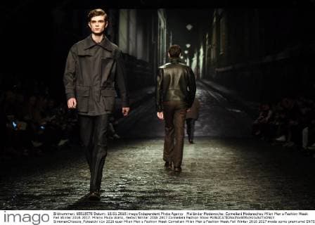 Mailänder Modewoche: Corneliani Modenschau Milan Men s Fashion Week Fall Winter 2016 2017. Milano Moda Uomo, Herbst Winter 2016 2017.Corneliani Fashion Show  SimonaxChioccia_Fotosicki