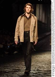 Mailänder Modewoche: Corneliani Modenschau Milan Men s Fashion Week Fall Winter 2016 2017. Milano Moda Uomo, Herbst Winter 2016 2017.Corneliani Fashion Show  SimonaxChioccia_Fotosicki