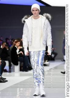 Milan Men s Fashion Week Herbst Winter 2016 2017. Versace Fashion Show  SimonaxChioccia_Fotosicki