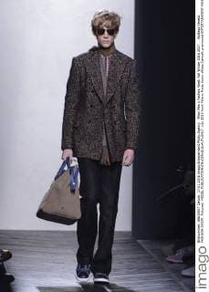 Milan Men s Fashion Week Fall Winter 2016 2017. . Bottega Veneta FASHION SHOW. Pictured: MODEL 