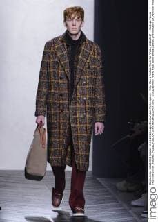 Milan Men s Fashion Week Fall Winter 2016 2017. . Bottega Veneta FASHION SHOW. Pictured: MODEL 