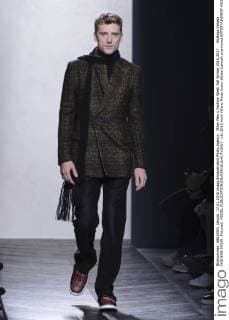 Milan Men s Fashion Week Fall Winter 2016 2017. . Bottega Veneta FASHION SHOW. Pictured: MODEL 