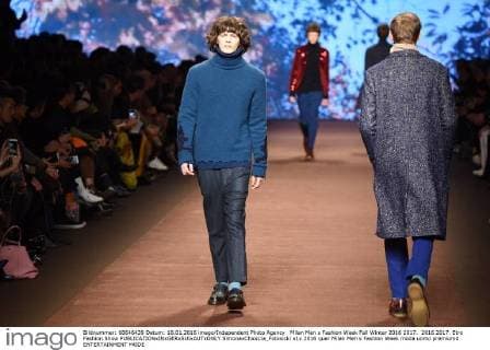 Milan Men s Fashion Week Fall Winter 2016 2017. 2016 2017. Etro Fashion Show  SimonaxChioccia_Fotosicki