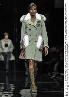 Milan Men s Fashion Week - Ermanno Scervino Modenschau Milan Men s Fashion Week Fall Winter 2016 2017. Ermanno Scervino Fashionshow Pictured: Model  RiccardoxGiordano