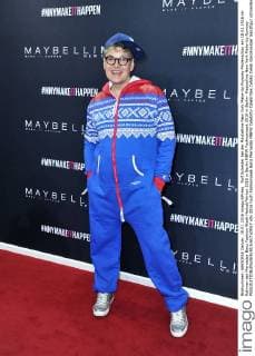 Rolf Scheider bei der Maybelline New York Make-Up Runway Modenschau am 18.01.2016 im Rahmen der Mercedes-Benz Fashion Week Herbst Winter 2016 in Berlin MBFW Fashionweek 2016 in Berlin- Maybelline New York Make-Up Runway 