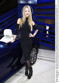 Mirja du Mont bei der Lena Hoschek Fashion Show auf der Mercedes-Benz Fashion Week Berlin Autumn Winter 2016. Berlin, 19.01.2016 Foto:xS.xGabschx xFuturexImage