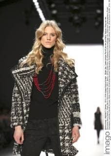 Bilder des Tages Larissa Marolt bei der Sportalm Fashion Show auf der Mercedes-Benz Fashion Week Berlin Autumn Winter 2016. Berlin, 19.01.2016 Foto:xS.xGabschx xFuturexImage