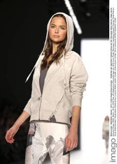 Model bei der Sportalm Fashion Show auf der Mercedes-Benz Fashion Week Berlin Autumn Winter 2016. Berlin, 19.01.2016 Foto:xS.xGabschx xFuturexImage