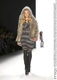 Larissa Marolt bei der Sportalm Fashion Show auf der Mercedes-Benz Fashion Week Berlin Autumn Winter 2016. Berlin, 19.01.2016 Foto:xS.xGabschx xFuturexImage