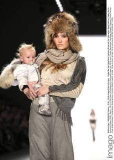 Model bei der Sportalm Fashion Show auf der Mercedes-Benz Fashion Week Berlin Autumn Winter 2016. Berlin, 19.01.2016 Foto:xS.xGabschx xFuturexImage