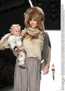 Model bei der Sportalm Fashion Show auf der Mercedes-Benz Fashion Week Berlin Autumn Winter 2016. Berlin, 19.01.2016 Foto:xS.xGabschx xFuturexImage