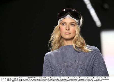 Model bei der Sportalm Fashion Show auf der Mercedes-Benz Fashion Week Berlin Autumn Winter 2016. Berlin, 19.01.2016 Foto:xS.xGabschx xFuturexImage