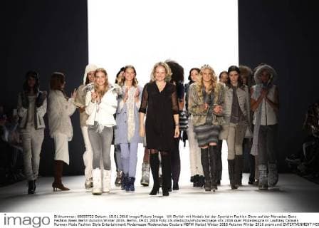 Ulli Ehrlich mit Models bei der Sportalm Fashion Show auf der Mercedes-Benz Fashion Week Berlin Autumn Winter 2016. Berlin, 19.01.2016 Foto:xS.xGabschx xFuturexImage
