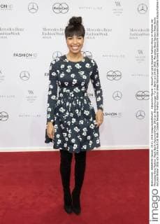 Alexandra Maurer - Ankunft zur Lena Hoschek Fashion-Show im Rahmen der Mercedes-Benz Fashion Week Berlin Autumn Winter 2016 am Brandenburger Tor in Berlin am 19.01.2016. Mercedes-Benz Fashion Week Berlin Autumn Winter 2016