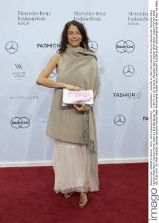 Jana Pallaske - Ankunft zur Marc Cain Fashion-Show im Rahmen der Mercedes-Benz Fashion Week Berlin Autumn Winter 2016 am Brandenburger Tor in Berlin am 19.01.2016. Mercedes-Benz Fashion Week Berlin Autumn Winter 2016