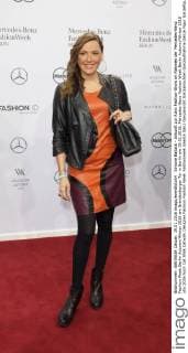 Simone Ballack - Ankunft zur Riani Fashion-Show im Rahmen der Mercedes-Benz Fashion Week Berlin Autumn Winter 2016 am Brandenburger Tor in Berlin am 19.01.2016. Mercedes-Benz Fashion Week Berlin Autumn Winter 2016