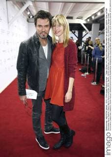 Tobey Wilson mit Freundin Sabrina Gehrmann bei der Riani Fashion Show auf der Mercedes-Benz Fashion Week Berlin Autumn Winter 2016. Berlin, 19.01.2016 Foto:xS.xGabschx xFuturexImage