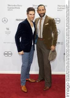 Christinan Polanc und Massimo Sinato - Ankunft zur Riani Fashion-Show im Rahmen der Mercedes-Benz Fashion Week Berlin Autumn Winter 2016 am Brandenburger Tor in Berlin am 19.01.2016. Mercedes-Benz Fashion Week Berlin Autumn Winter 2016