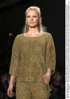 Franziska Knuppe bei der Riani Fashion Show auf der Mercedes-Benz Fashion Week Berlin Autumn Winter 2016. Berlin, 19.01.2016 Foto:xS.xGabschx xFuturexImage