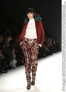 Bonnie Strange bei der Riani Fashion Show auf der Mercedes-Benz Fashion Week Berlin Autumn Winter 2016. Berlin, 19.01.2016 Foto:xS.xGabschx xFuturexImage