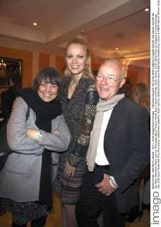 Franziska Knuppe mit ihren Eltern Sabine Knuppe-Andree und Rainer Andree bei der Riani Aftershow Party auf der Mercedes-Benz Fashion Week Berlin Autumn Winter 2016. Berlin, 19.01.2016 Foto:xS.xGabschx xFuturexImage