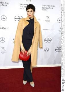 Jasmin Gerat bei der Marc Cain Fashion Show auf der Mercedes-Benz Fashion Week Berlin Autumn Winter 2016. Berlin, 19.01.2016 Foto:xS.xGabschx xFuturexImage