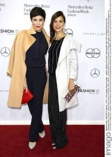 Jasmin Gerat und Aylin Tezel bei der Marc Cain Fashion Show auf der Mercedes-Benz Fashion Week Berlin Autumn Winter 2016. Berlin, 19.01.2016 Foto:xS.xGabschx xFuturexImage