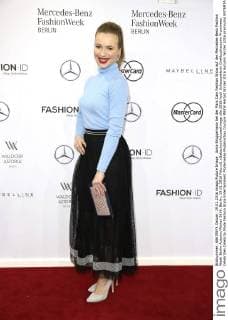 Anna Brüggemann bei der Marc Cain Fashion Show auf der Mercedes-Benz Fashion Week Berlin Autumn Winter 2016. Berlin, 19.01.2016 Foto:xS.xGabschx xFuturexImage