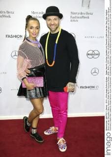 Mateo Jaschik (Culcha Candela) mit Freundin Cathrin bei der Marc Cain Fashion Show auf der Mercedes-Benz Fashion Week Berlin Autumn Winter 2016. Berlin, 19.01.2016 Foto:xS.xGabschx xFuturexImage
